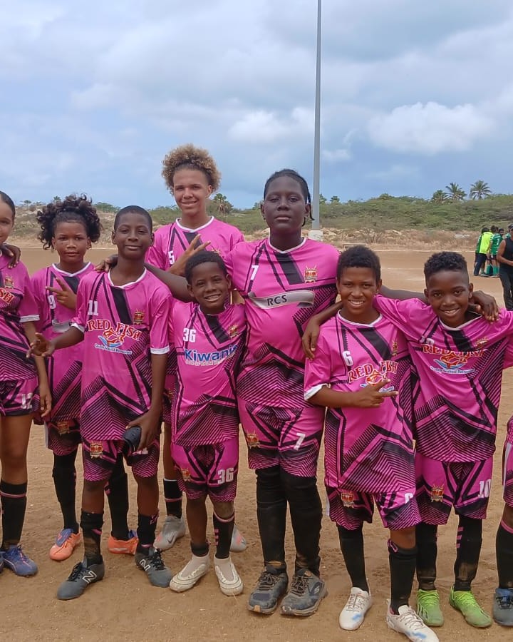 The Racing Club Savaneta squad in club colours